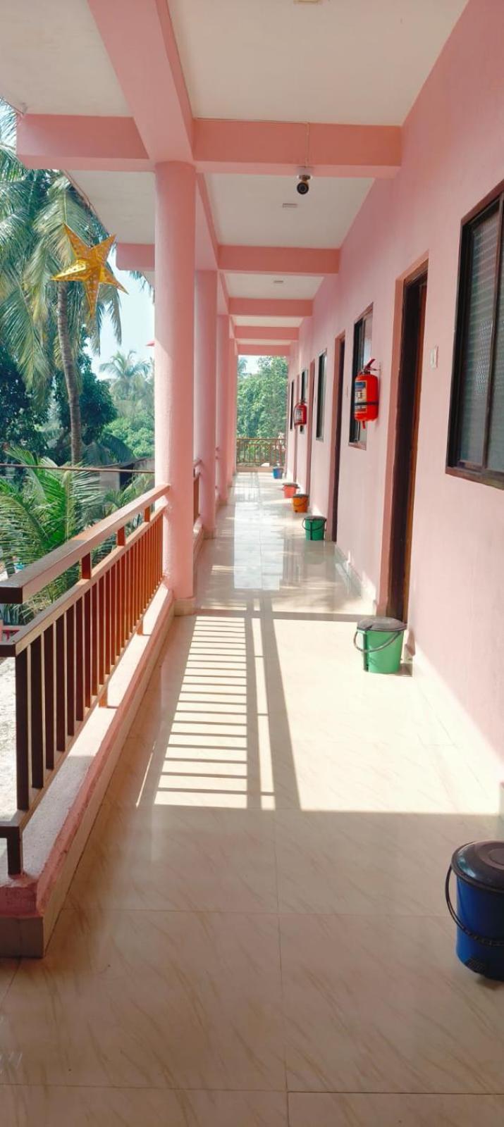 Esther Guest House Calangute Exteriér fotografie