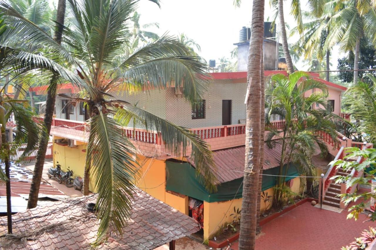 Esther Guest House Calangute Exteriér fotografie